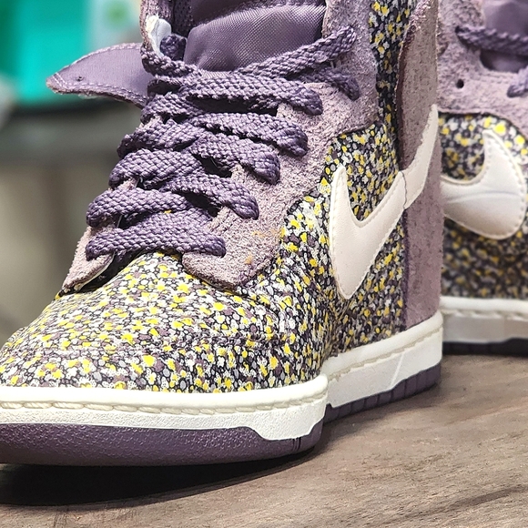 COPY - Nike dunk sky hi" Liberty of London" - Picture 1 of 9